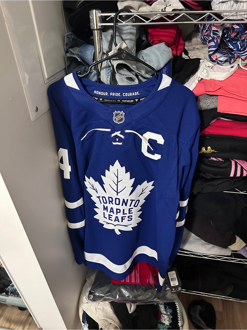 Fanatics Toronto Maple Leafs Youth Blue Home Hockey Jersey with Captain C